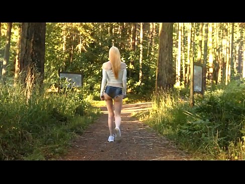 ❤️ Красива жена, която се движи бавно, а не голо видео ❤️ Анално видео в bg.villagesexvideos.ru ️❤
